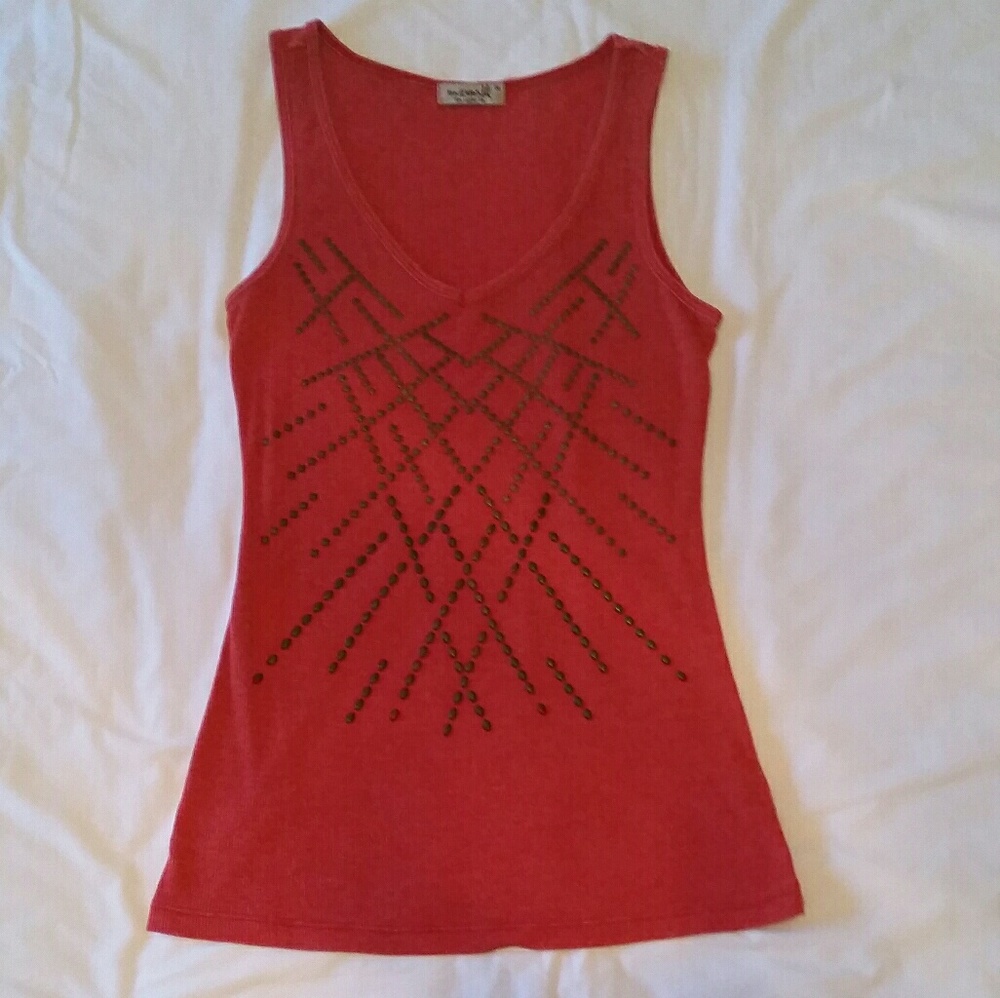 Tank Top - Picture 2 of 4